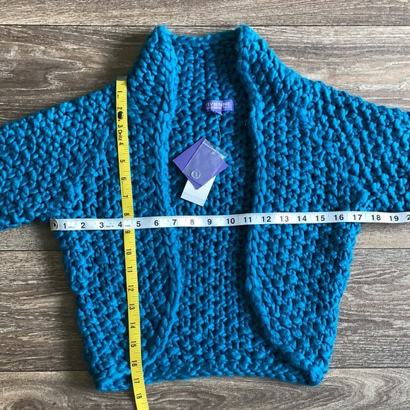 NWT Vivienne Tam Chunky Yarn Sweater Shrug XS - Picture 5 of 6